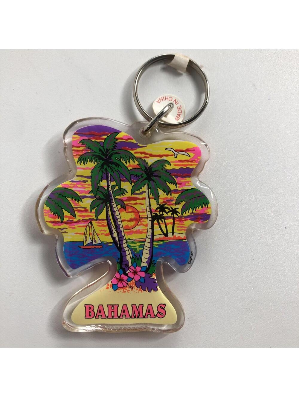 Bahamas Keychain Souvenir Palm Trees Tropical Caribbean Beach Keyring